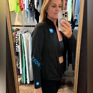 Roxy Women's Black and Blue Workout Jacket